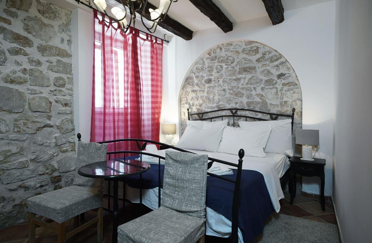 Heritage In Center With Pool- Vodice