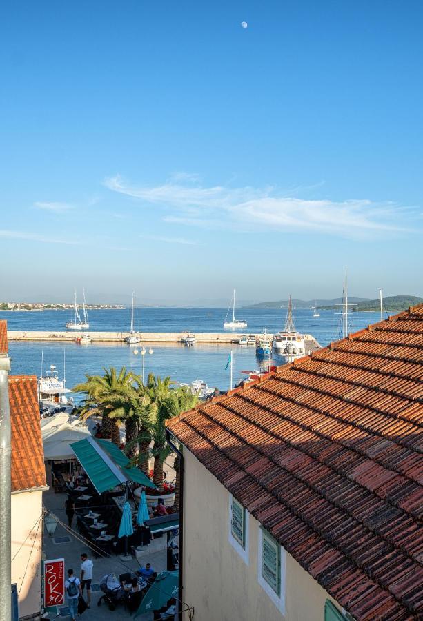 Heritage In Center With Pool- Apartment Vodice